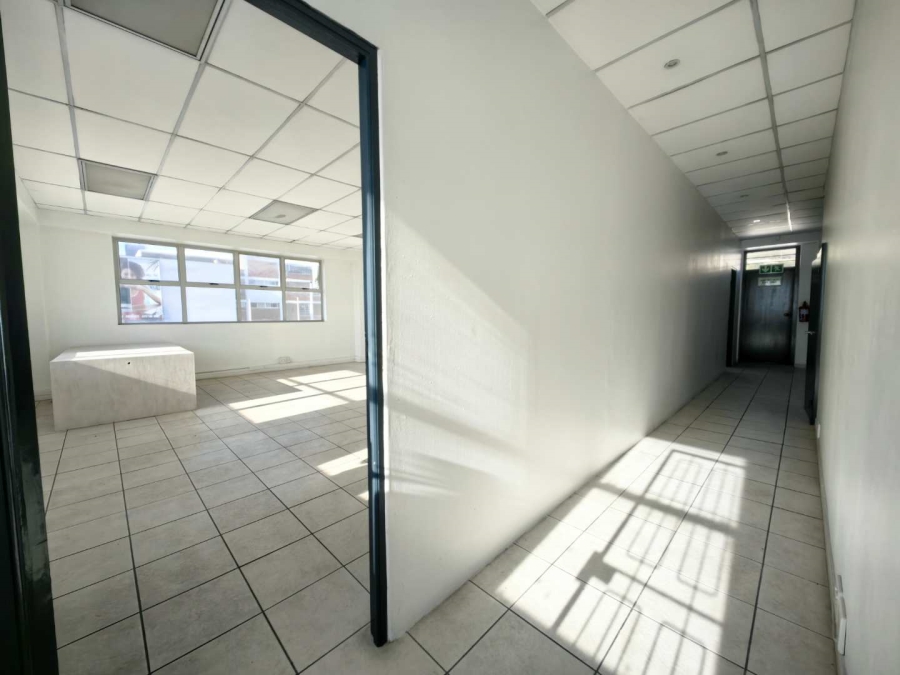To Let commercial Property for Rent in Salt River Western Cape
